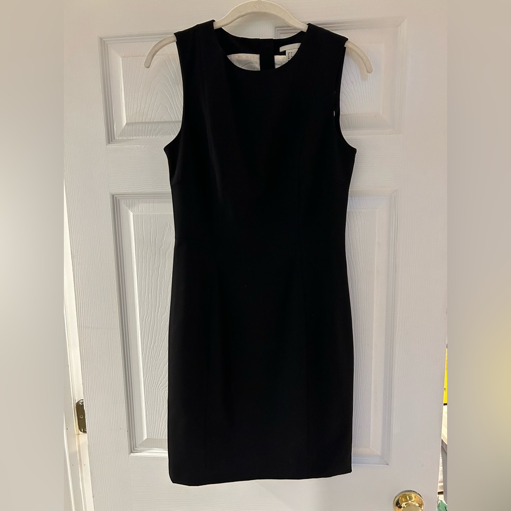 High neck, back fitted H&M dress with gold zipper on the back. Size 6